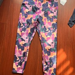 New Yoga Set Size X Large Size 10