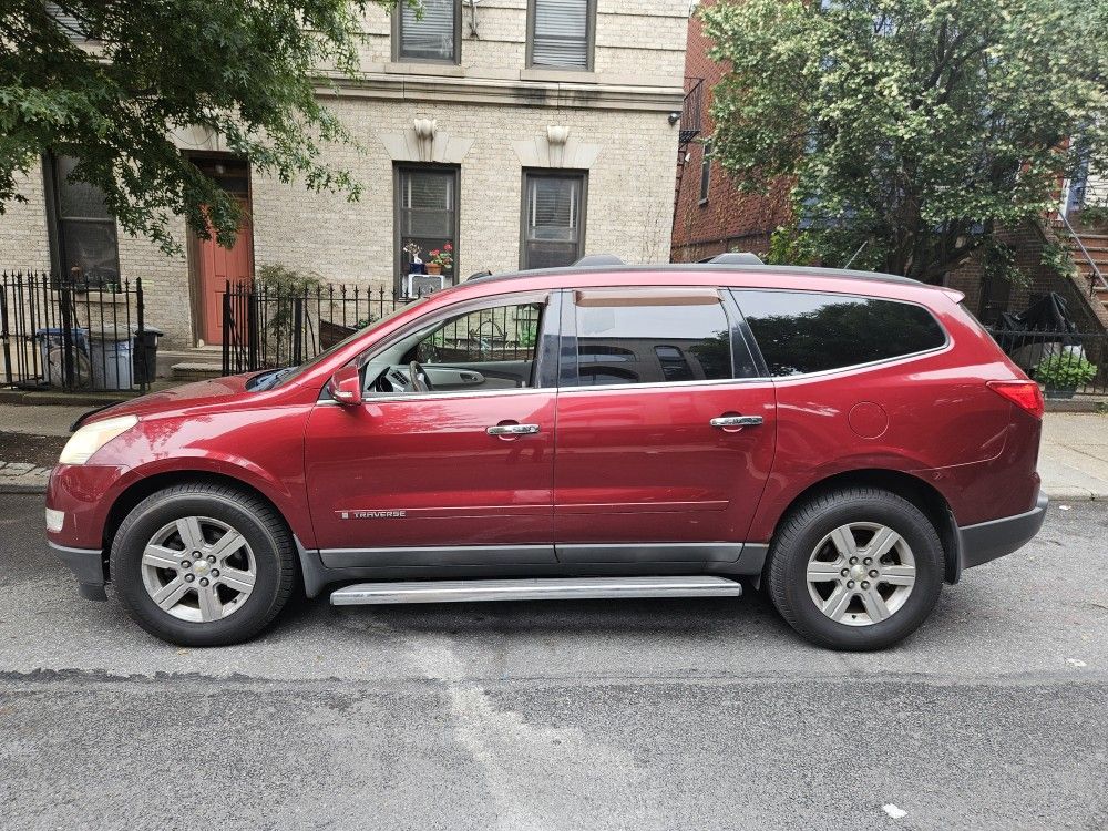 2010 Chevrolet Traverse