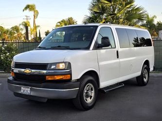 2016 Chevrolet Express 3500 Passenger