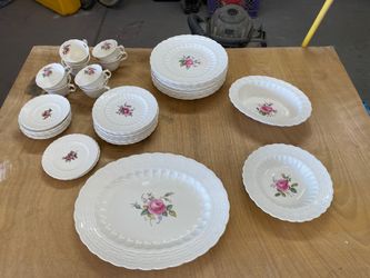 Spode Billingsley Rose Dinner Set