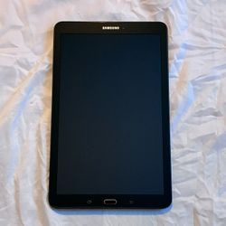 Samsung Galaxy Tablet E 9.6 w/ Case