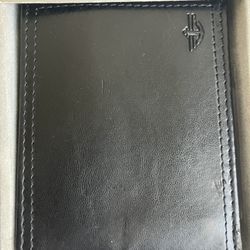 Men Wallet With I’d Window And Multiple Card Slots Dockers Brand New Never Open 
