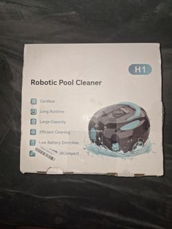 Robotic pool skimmer solar power charging for all day cleaning