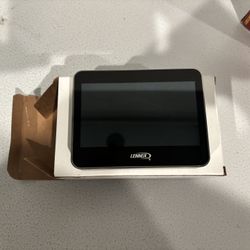 Lennox M30 WiFi Thermostat 