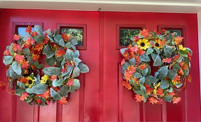 Set of 2 Wreaths