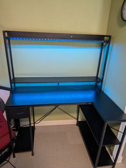 L Shaped gaming desk with drawer