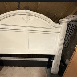 Full/Queen Headboard