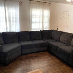 Large Sofa Couch 3-piece sectional with cuddler