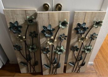 3 Heavy Hood and Metal Flower Wall Arts Each Size 12x36 Inches . All 3 Costed me 89$ selling All 50$