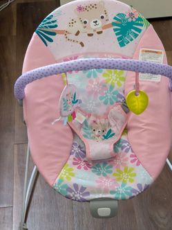 Bright Starts Fancy Fantasy Vibrating Baby Bouncer Seat Pink