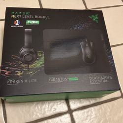 brand new razer 7.1 surround headphone+mouse+mouse pad
