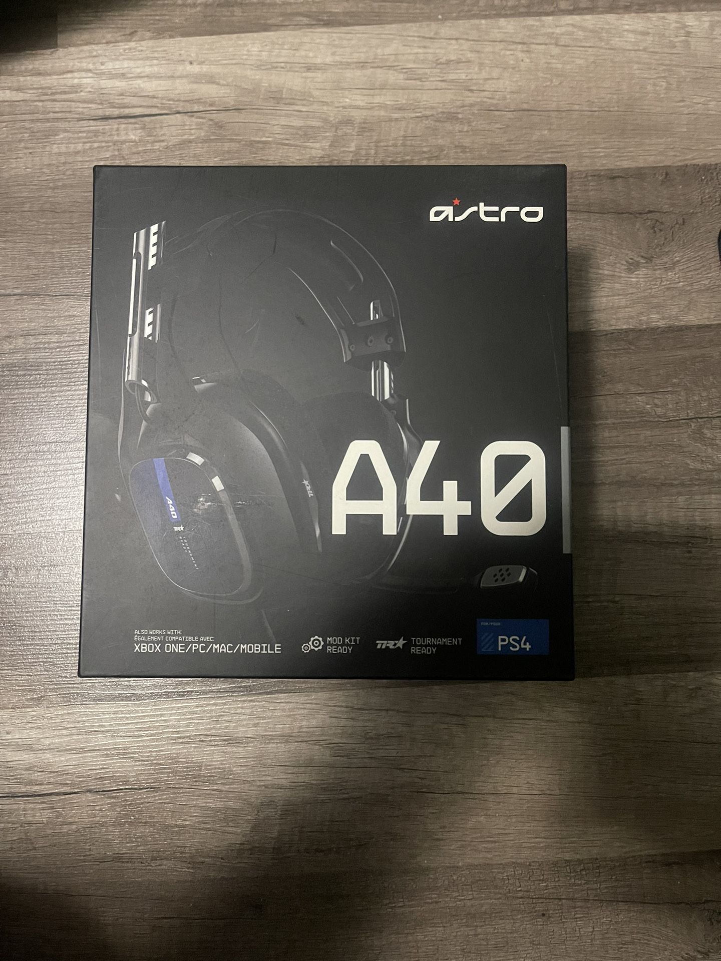 Astro A40