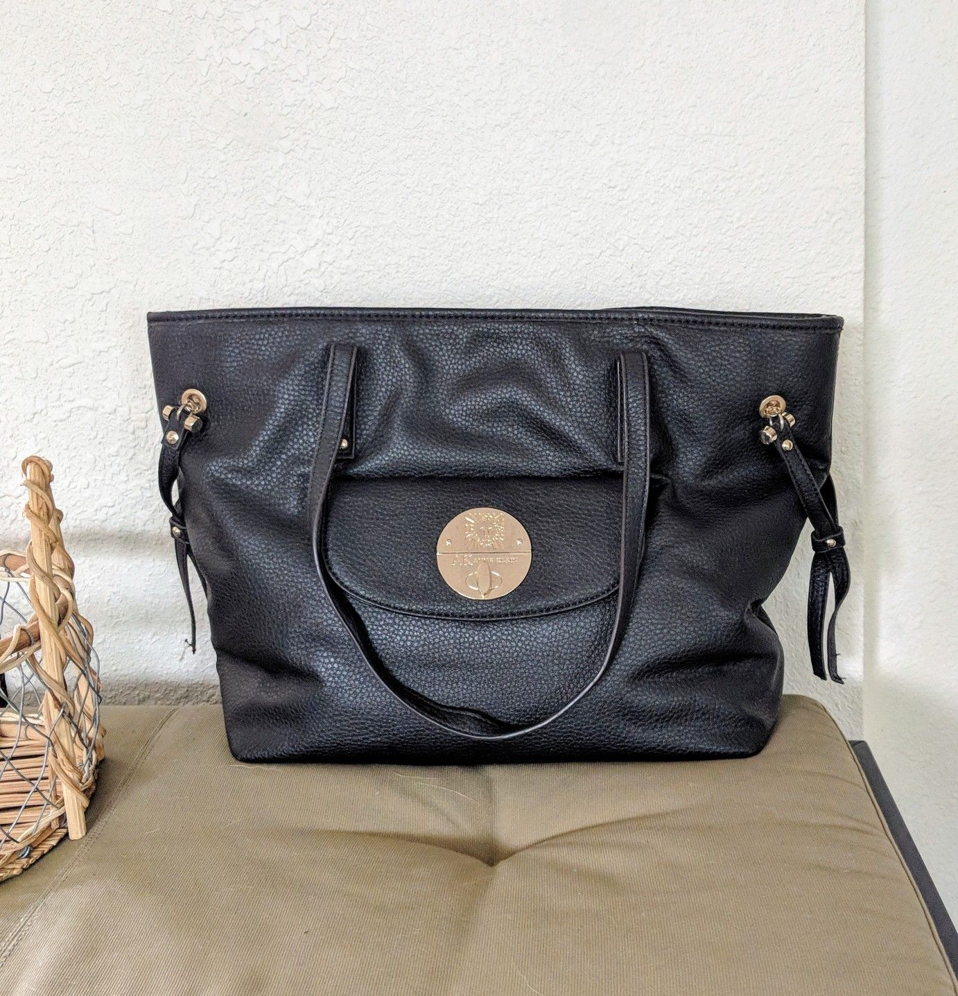 AK Anne Klein pebbled tote purse gold hardware