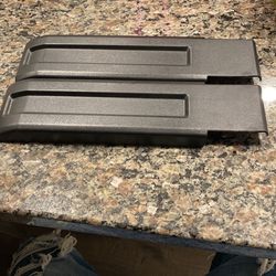 Jeep Wrangler Tailgate Hinge