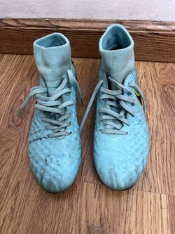 Nike Soccer boot cleats