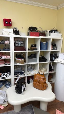 Bags/sandals/ shoes