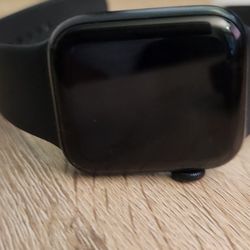 Apple Watch SE for $150