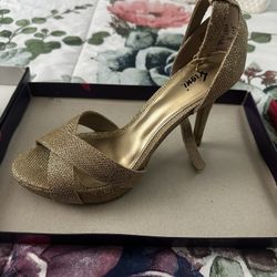 Women’s Heels 