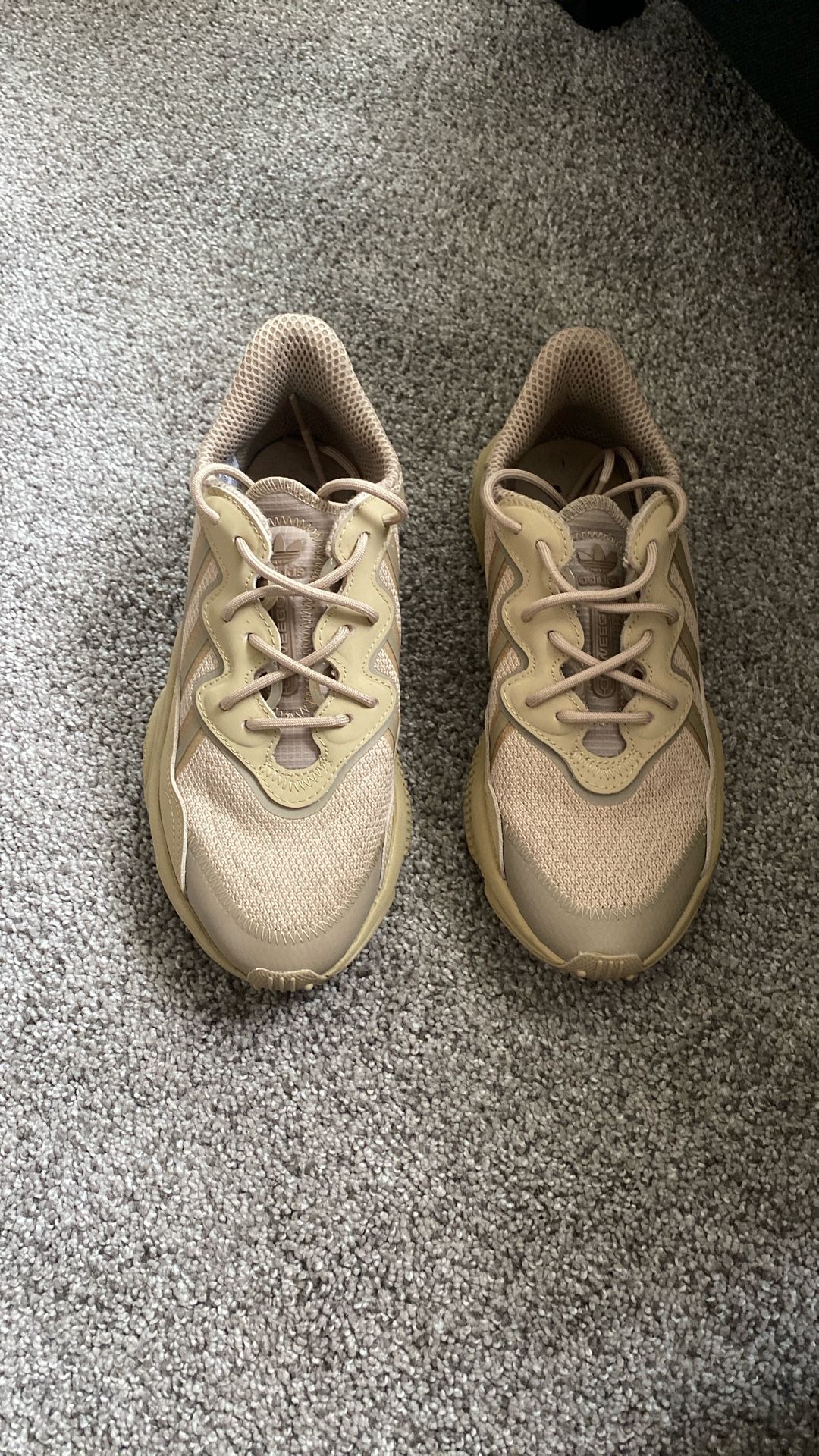 Beige Adidas