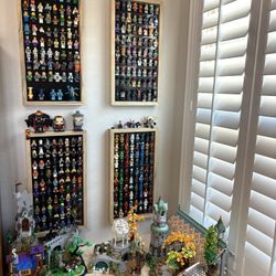 Lego Board For Mounting Mini Figs/ Lego Display 