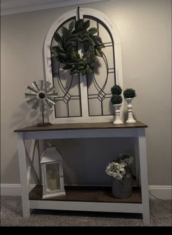 Entry Table And Accessories