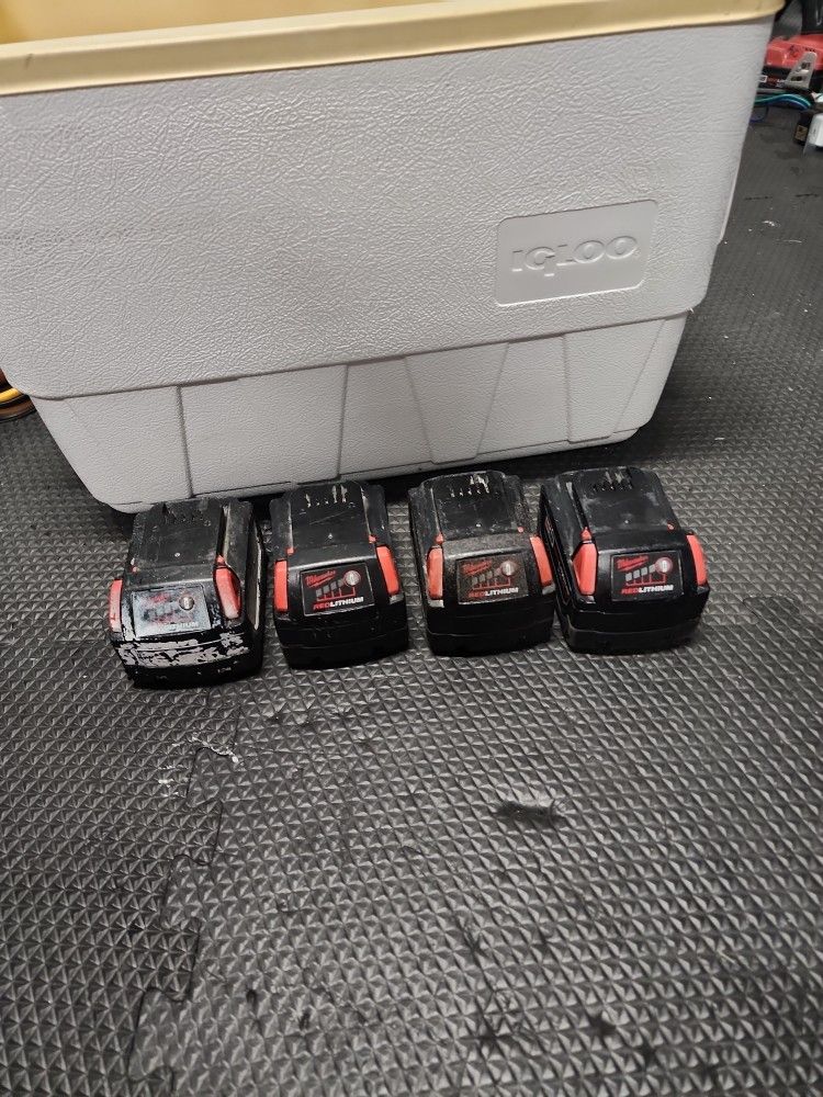 Milwaukee 18v Batteries