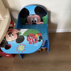 Mickey Mouse chair for kid