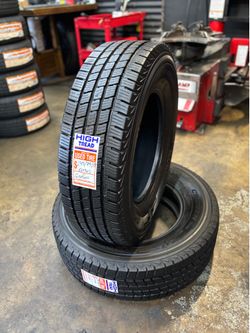 245/75/17 LT KUMHO CRUGEN (2 TIRES ONLY USED)