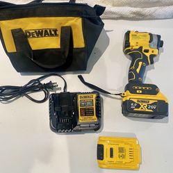 New Dewalt Dcf850 Impact & 2 Batteries 6AH & 2ah Uses Charger & Bag $150 Cash 2401 N. Euclid Ave Upland 91784