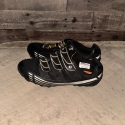 Pearl Izumi Shoes