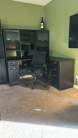 Office Desk Great For Working At Home