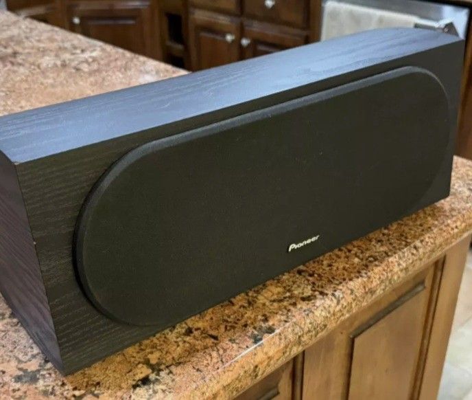 Pioneer Andrew Jones SPC-22 center Channel Speaker