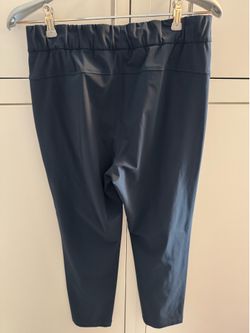 Vuori Miles ankle pant navy