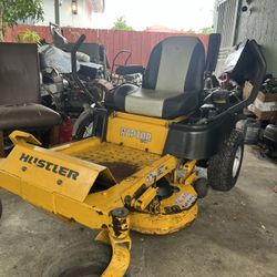 Hustler Raptor SD 36” Zero Turn Mower 