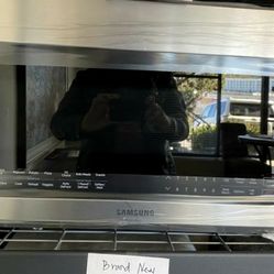 Microwaves Samsung LG Whirlpool up to 50% Off MSRP.