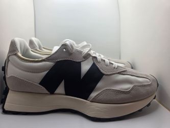 New Balance 327 Large "N" Logo - White/Black - Women's 9 - Brand New In Box