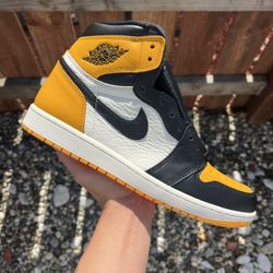 Jordan 1 High Taxi (Size 10)