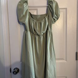 Green Maternity Dress 