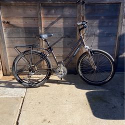 Trek Shift 3 Women’s Bike