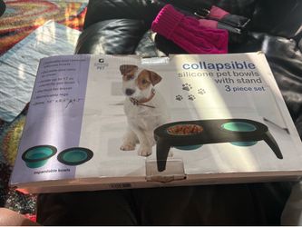 Collapsible pet bowls and stand