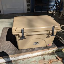 Orca 45qt Cooler, Like New ,
