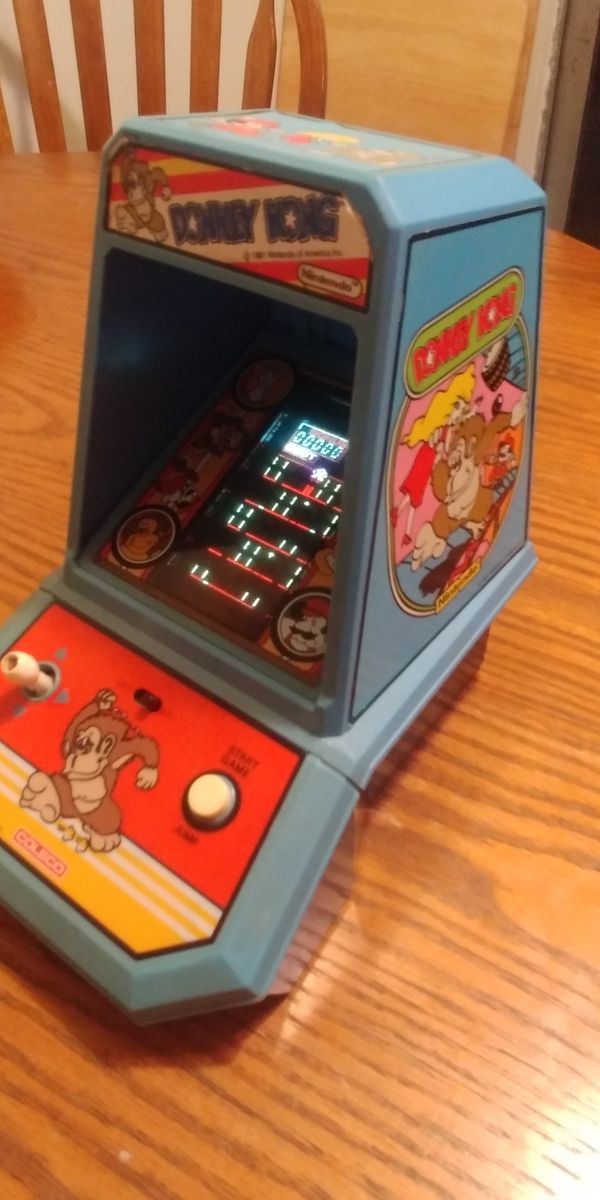 Original 1981 Coleco / Nintendo Donkey Kong mini arcade for Sale in