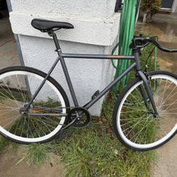 Retrospec Harper Fixie / Single Speed – New Tubes – Great Condition