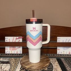 Stanley 40oz, Cream Egg-Cellence Tumbler