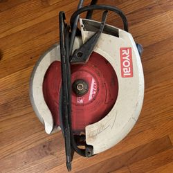 Ryobi Saw