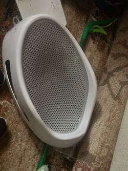 Shower and booster seat for baby kids