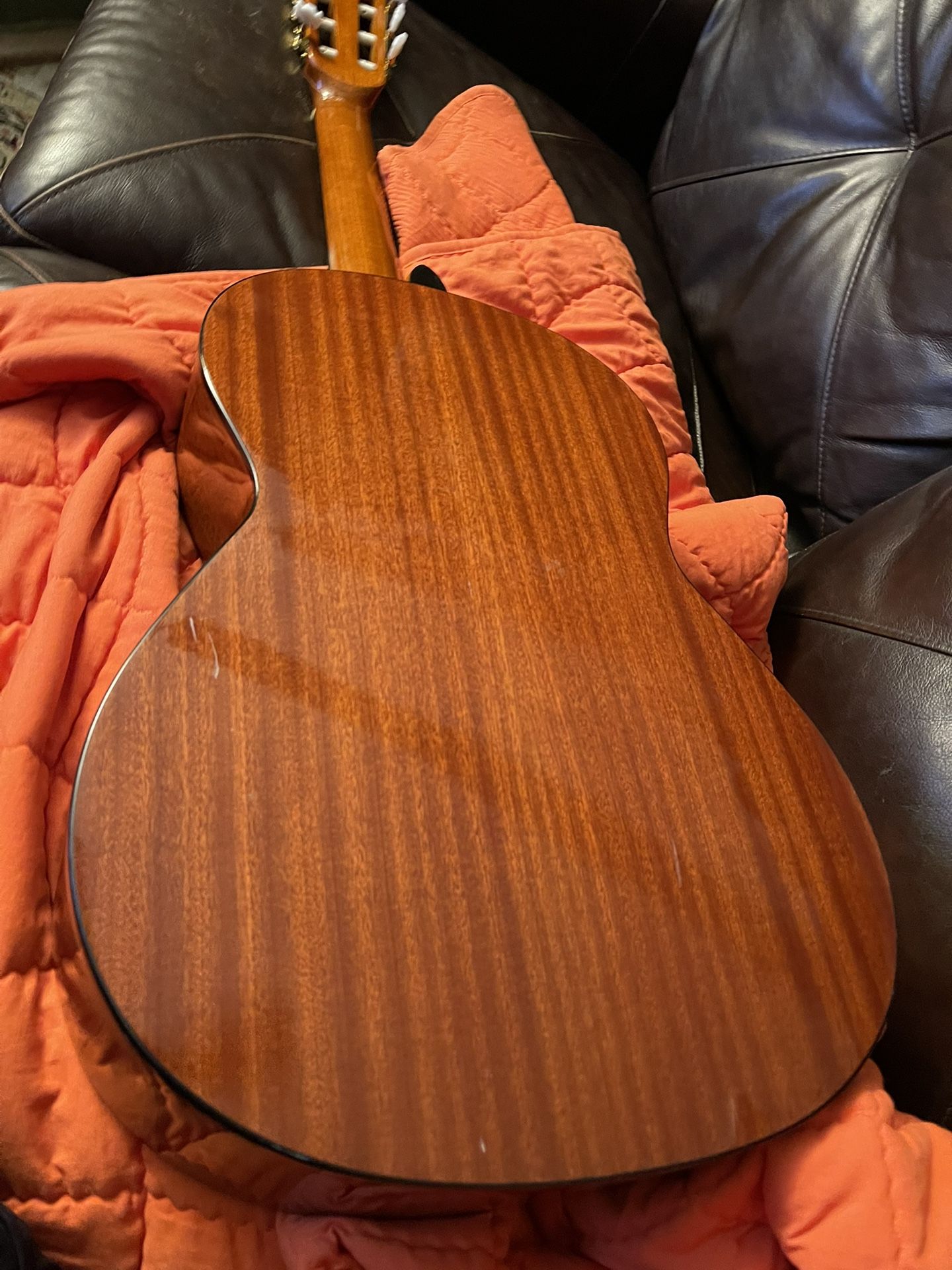 Lucero Classical Guitar