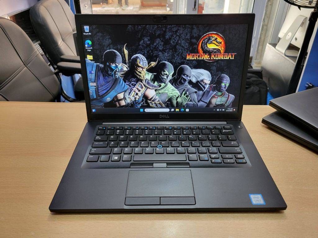 Dell Latitude 14" inch.. Laptop-Windows 11, i5, 256 GB SSD, 16 GB Ram - $180