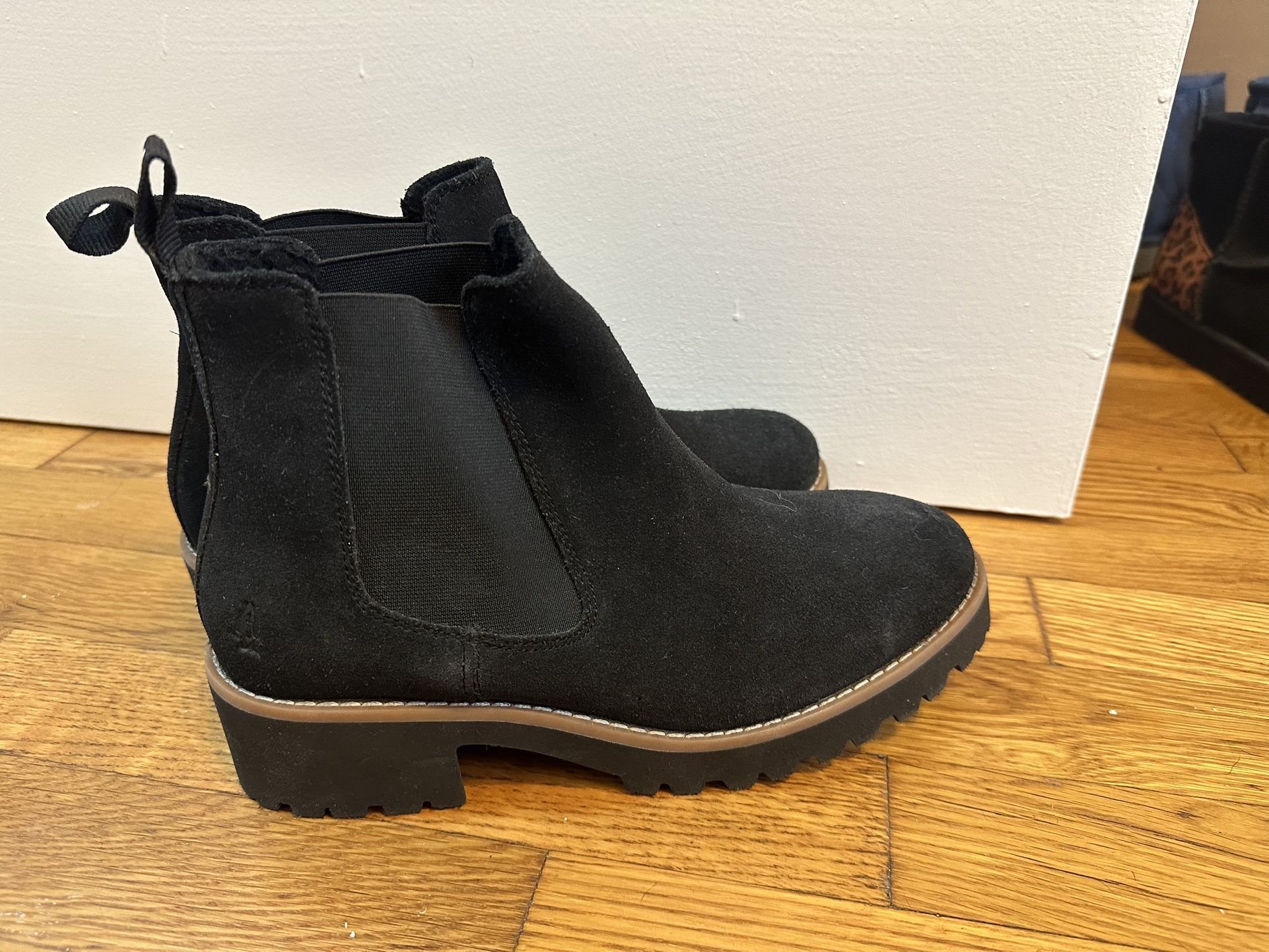 Hush Puppies Chelsea Women Boot Size 6.5