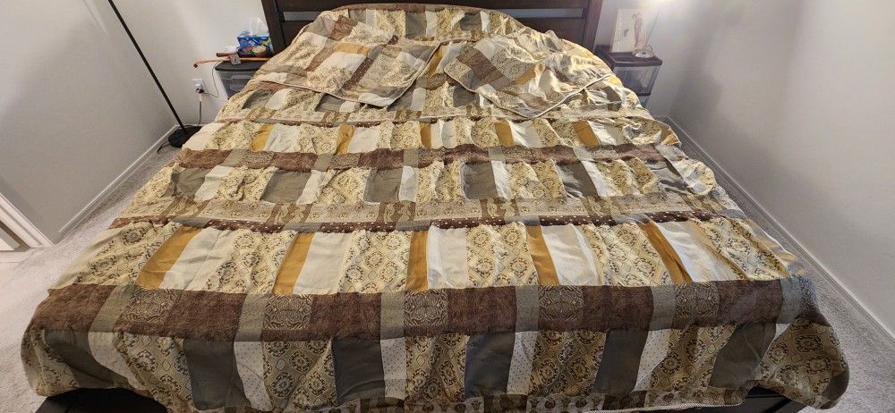 3 piece King size duvet with bed skirt & a full size duvet